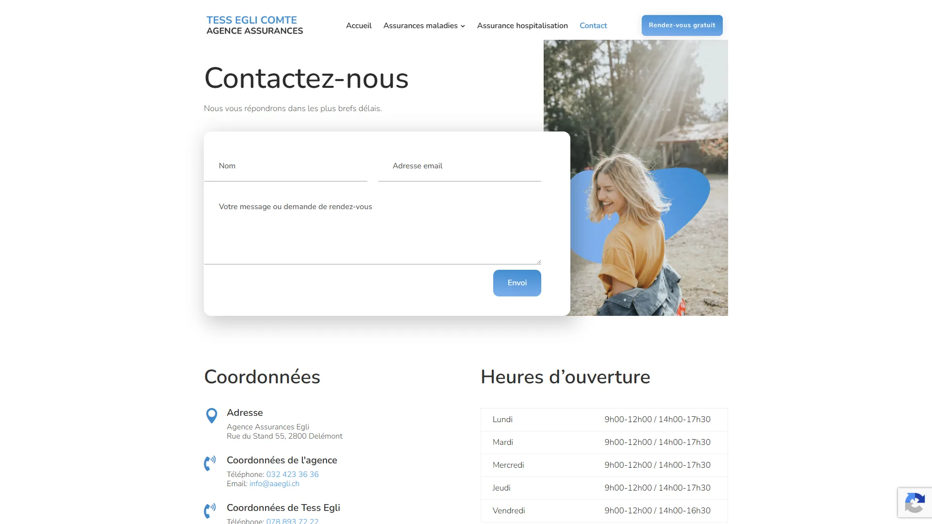Coordonnées, horaires et formulaire, réunis sur une seule page.