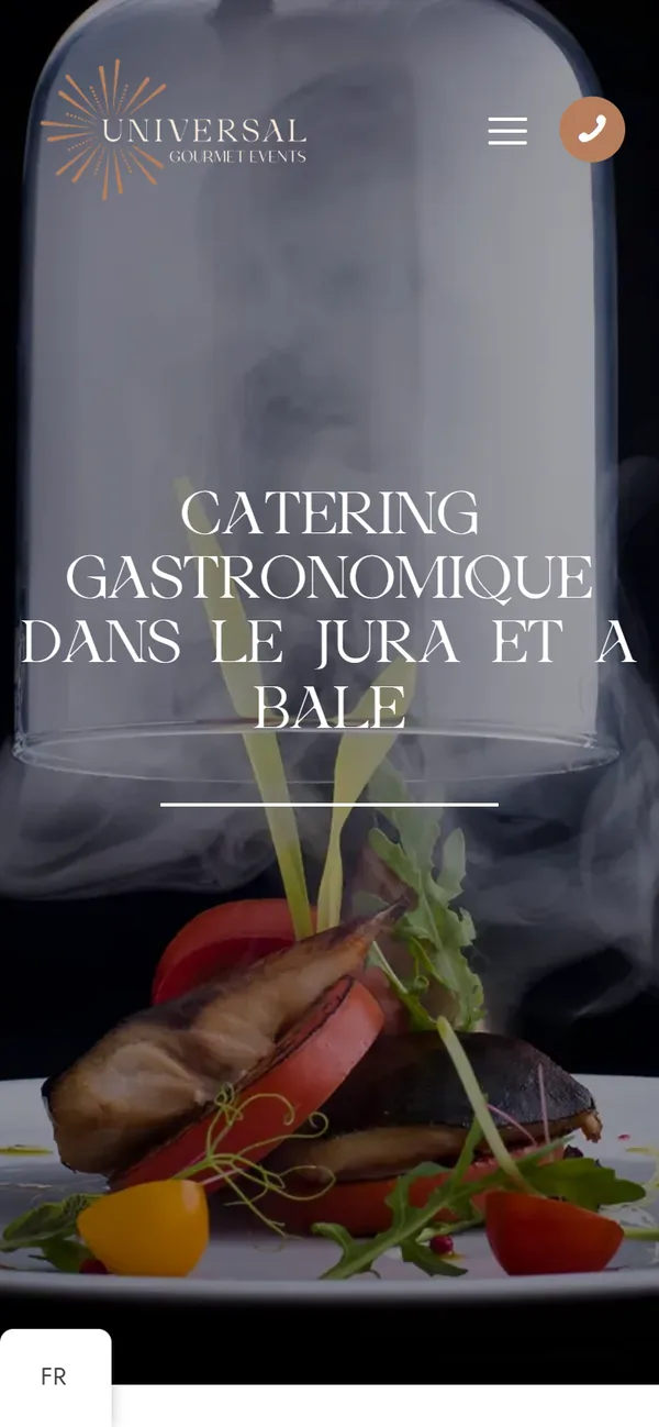 Le site sur téléphone, cuisine gastronomique en pleine largeur.